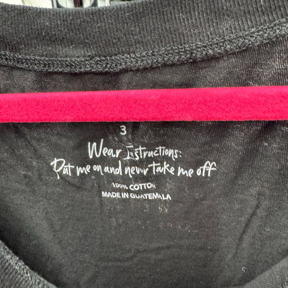 Torrid | 2017 New York Fashion Week Tee | size 3 - Picture 2 of 3